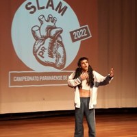 Conheça Andrê, estudante da Unespar, finalista no campeonato brasileiro de Slam - Unespar