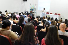 Palestra foi realizada nesta quinta-feira, 1º, com participantes do projeto pelo campus de Campo Mourão