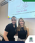 Docentes Mariele Pegoraro (à esquerda) e Raquel Vieira após apresentação do projeto de extensão "Mãos na arte"