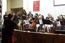 Os 26 integrantes da orquestra executarão canções para o público participante do evento